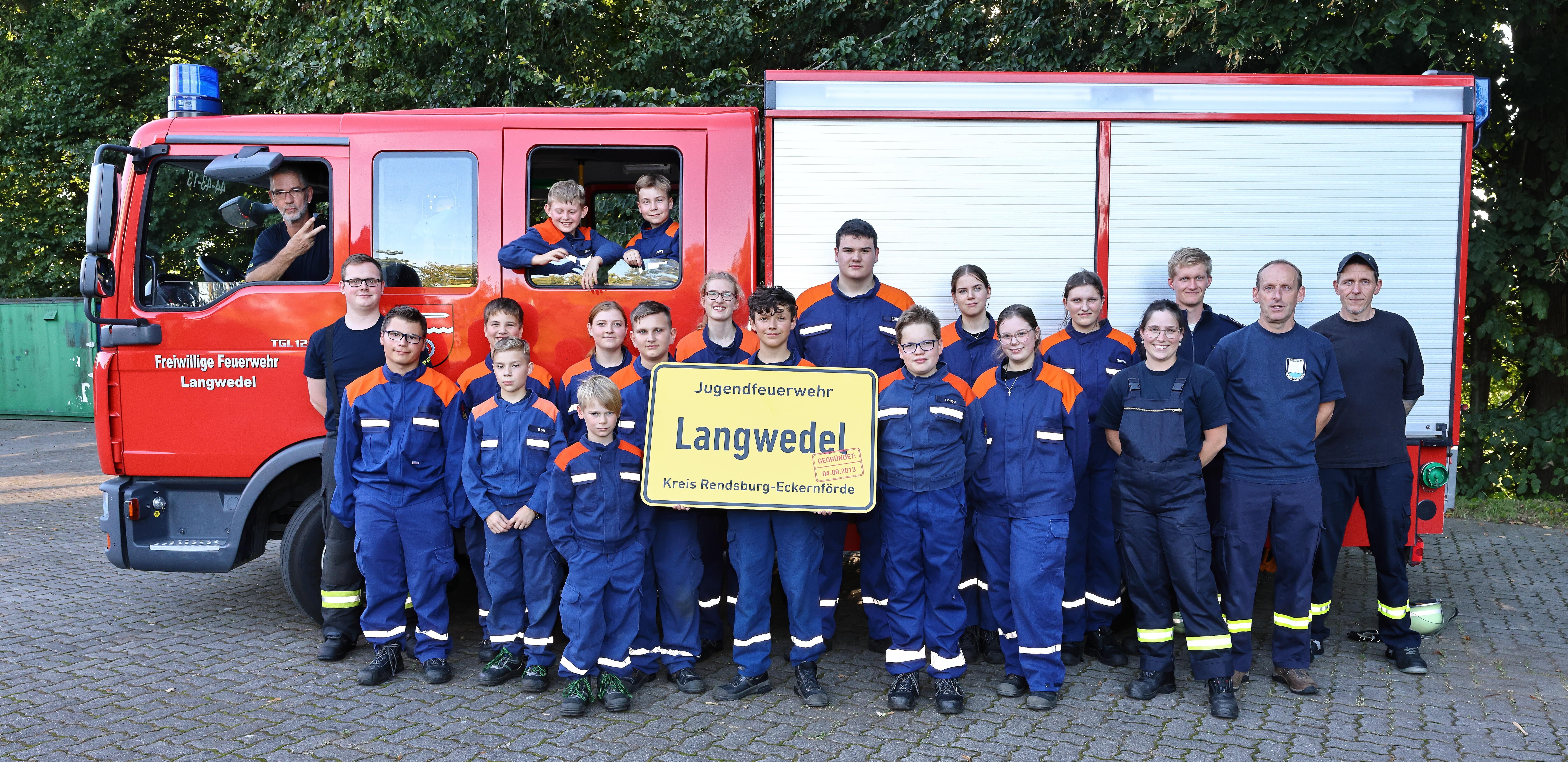 Die Jugendfeuerwehr bei tritt bei ihrem zehnjährigen Jubiläum an